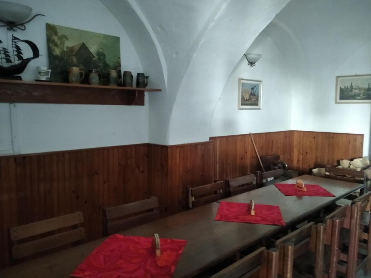 Penzion U Jezu Dobronice Exterior photo